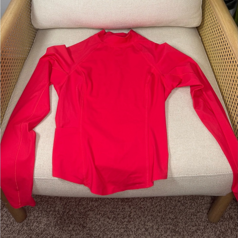 Vuori Long Sleeve Crush Rashguard Size XS